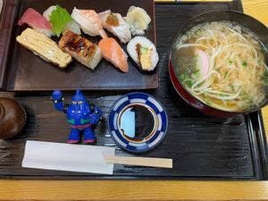 蛇乃目寿司