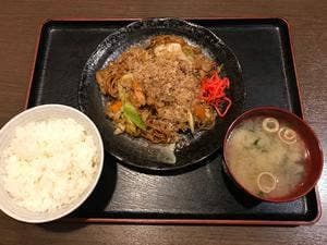 つかもと食堂