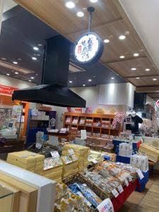 盛岡せんべい店 盛岡フェザン店