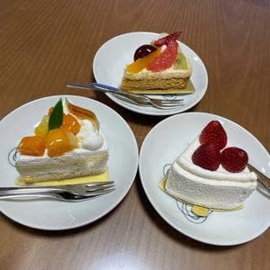 アンリ・シャルパンティエ 東京駅グランスタ店