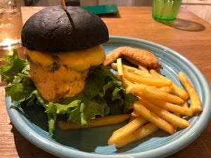 BURGER＆BEER COLOR 大手町