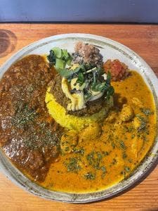 スパイスカレーボマイェ