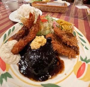 グリル タネダ