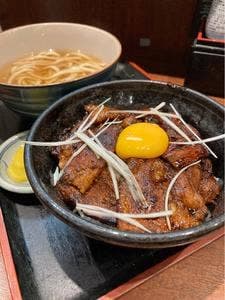 うどん・豚丼 味処あずま