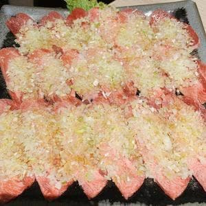 焼肉 MEIGETSU