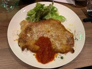 Bistro Quatre