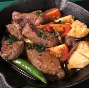 ORIENTAL HERBS 創作料理と薬酒 TradGras