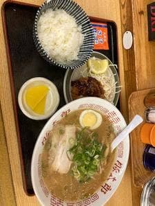 豚太郎三木店