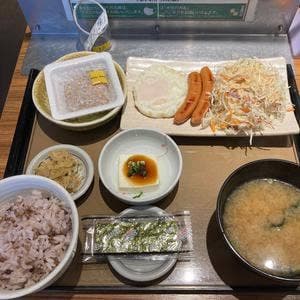 やよい軒 中津店