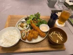 タカオネ