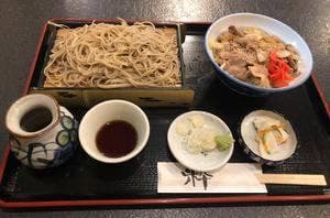 つるや