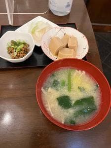 フアースト
