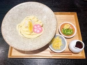 創作うどん ひかり