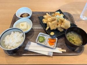 鶏料理専門店 トリヤマルハチ 次郎丸店
