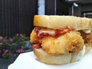 京七 鱧カツサンド