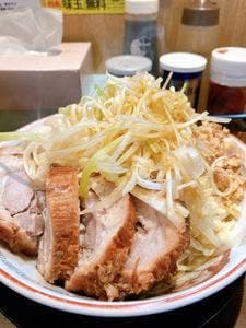 ラーメン豚山 横浜西口店