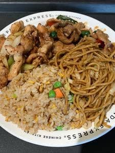 パンダエクスプレス 三井アウトレットパーク ジャズドリーム長島店