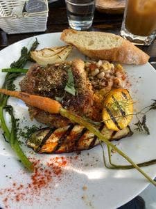 Restaurant cu-eri