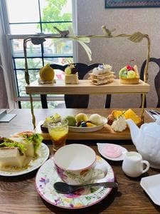 yellow bird cafe