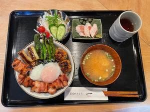 炭火やきとり 一
