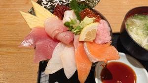 どんぶり茶屋 新千歳空港店