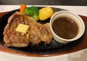 天然ラドン温泉とお宿とお食事 神楽門前湯治村