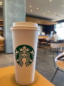 スターバックス コーヒー イーアス沖縄豊崎店