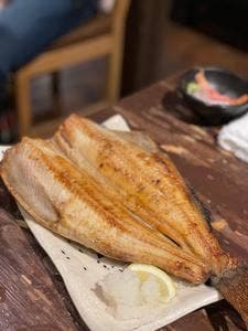まるかみ水産新宿店