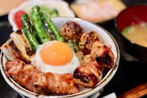 炭火やきとり 一