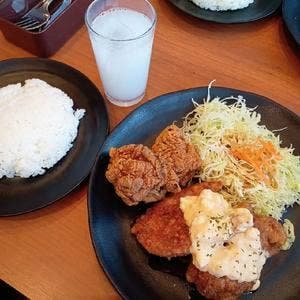 チキン南蛮 こんぺい亭 イオンモール八幡東店