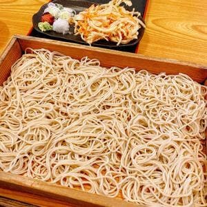東