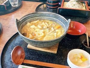 食事処つじや