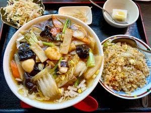 本格・中国料理 八虎