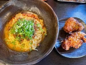 汁なし坦々麺 山貴