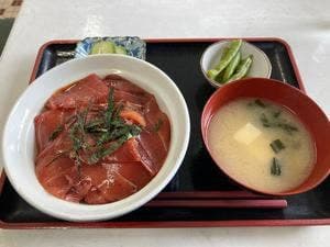 まるよし食堂