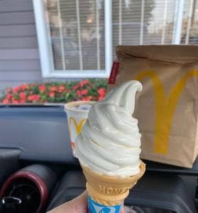 マクドナルド 安慶名店