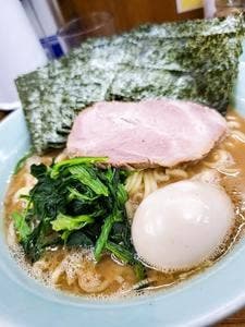 横浜ラーメン 武蔵家 北千住店