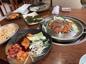 八島丹山 本店