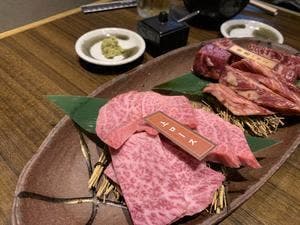 炭火焼肉 笑門来福