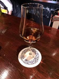Bar HIDE