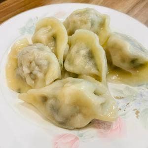 青山餃子房 千駄木店