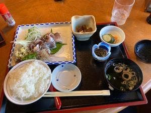 食処うまいや東洋