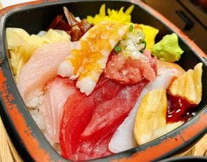 すし台所家 三軒茶屋店