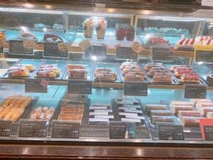 スティックスイーツファクトリー MOMOテラス店
