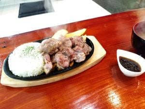 蔵キッチン とんがらし亭