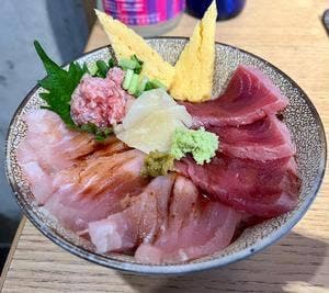 駿河屋賀兵衛 マーチエキュート神田万世橋店
