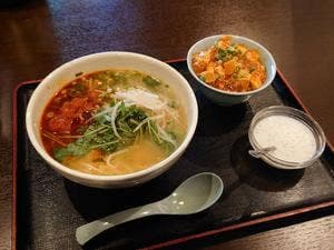 中国雲南酒膳坊 過橋米線 秋葉原店