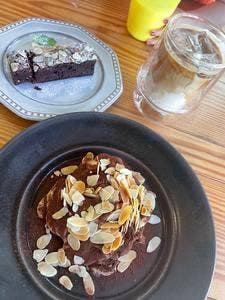 FLAP COFFEE and BAKE SHOP 普天間店