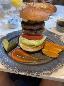 &BURGER.