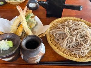 よこ亭